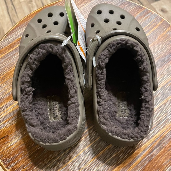 NWT Crocs 203874-23J Winter Clog Walnut / Espresso Roomy Fit Faux Fur Lined C10 - Picture 3 of 5